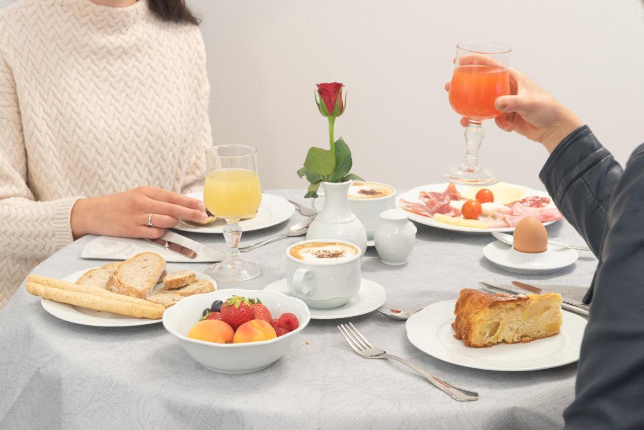 Antico Borgo B&B カンノビオ エクステリア 写真